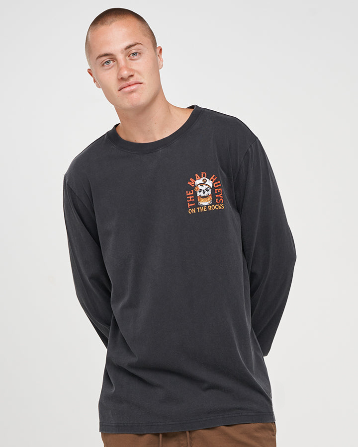 On The Rocks Skull Sailor Fish - Streetwear Brand Hoodie 리뷰 및 가격
