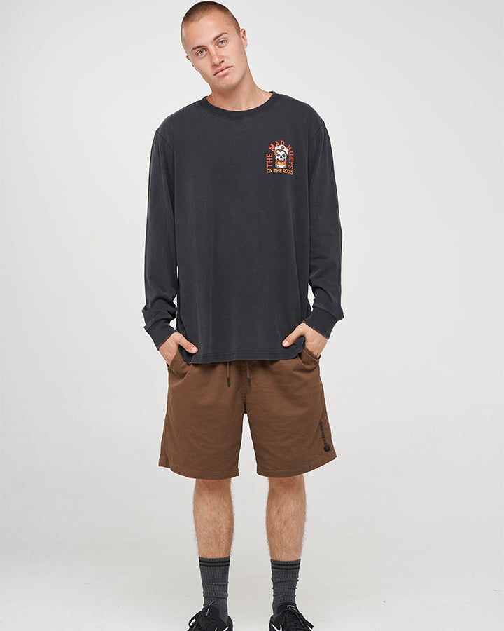 On The Rocks Skull Sailor Fish - Streetwear Brand Hoodie 리뷰 및 가격